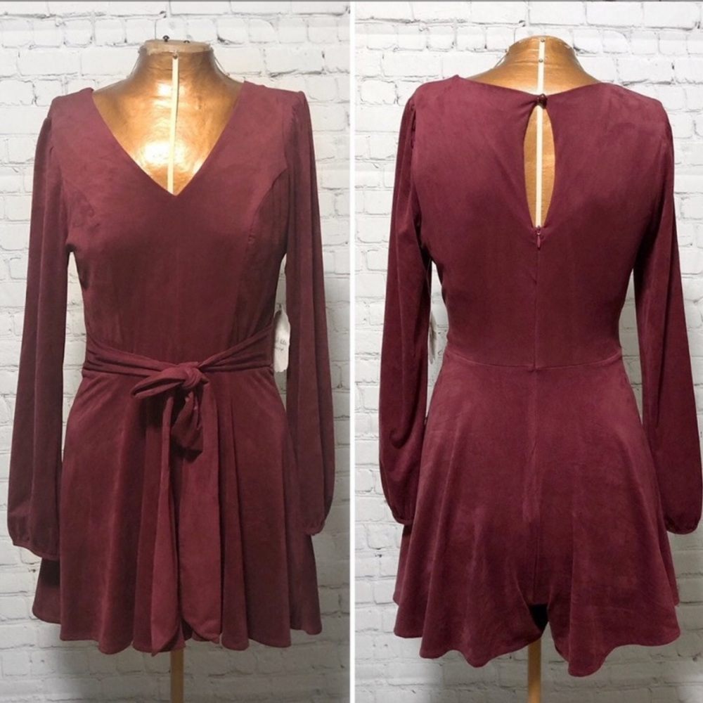 BRAND NEW!! Altar’d States Romper💕s